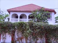 2 Bedroom Unfurnished House in...