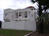 To Let 3 bedroomed Unfurnished...